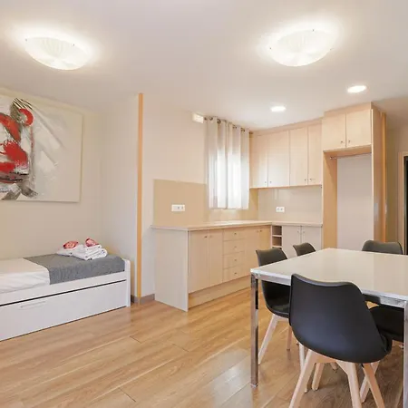 Alcam Laforja Apartman Barcelona